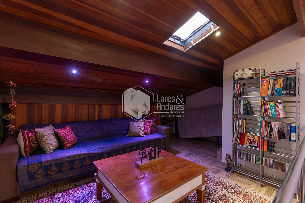 Sobrado à venda com 3 quartos, 299m² - Foto 34