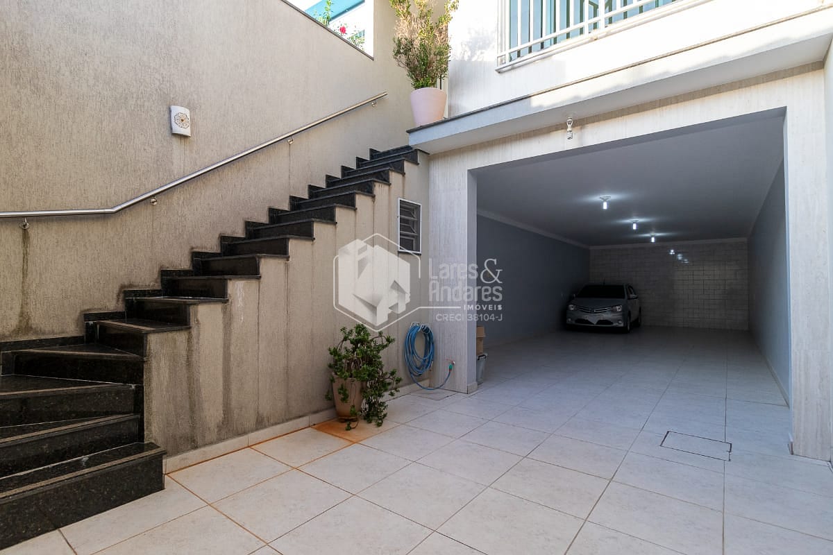 Sobrado à venda com 3 quartos, 299m² - Foto 42