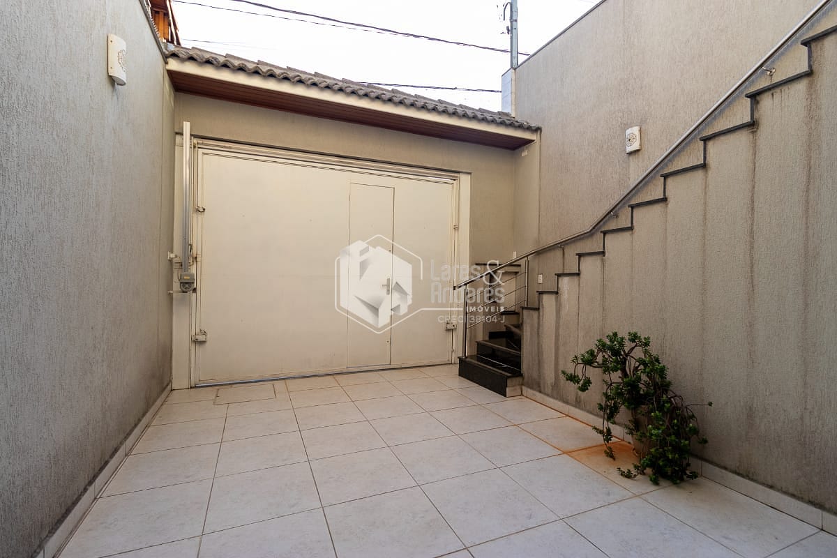 Sobrado à venda com 3 quartos, 299m² - Foto 47