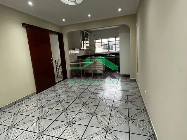 Sobrado com 327m² 3 quartos e 2 banheiros, à venda, no bairro Taboão em São Bernardo do Campo