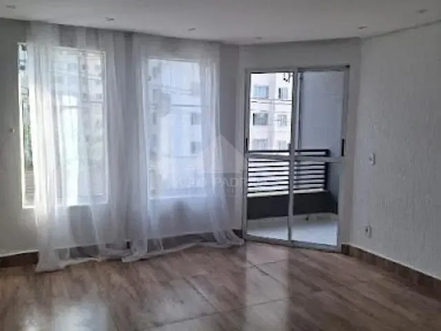 Sobrado com 75m² 3 quartos e 2 banheiros, à venda, no bairro Parque São Vicente em Mauá