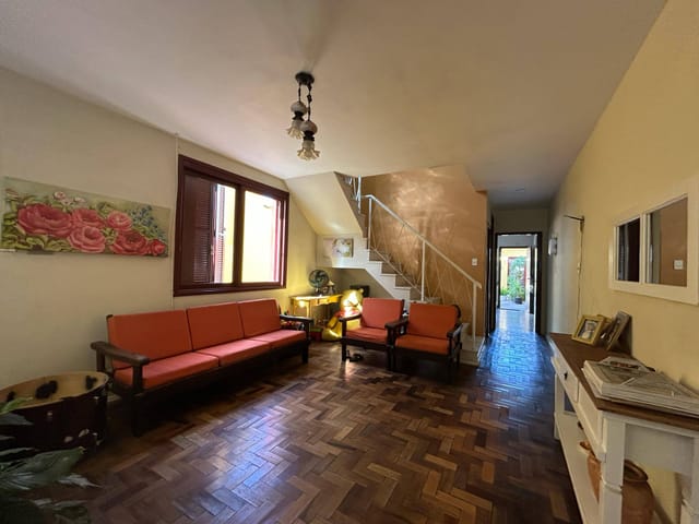 Casa com 259m² 3 quartos e 3 banheiros, à venda, no bairro Centro em Pelotas