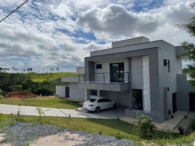 Foto do Sobrado - Sobrado no Condominio Vale dos Lagos com 4 dormitórios à venda, 250 m² por R$ 1.330.000 - Bandeira Branca - Jacareí/SP | RUSSI IMÓVEIS