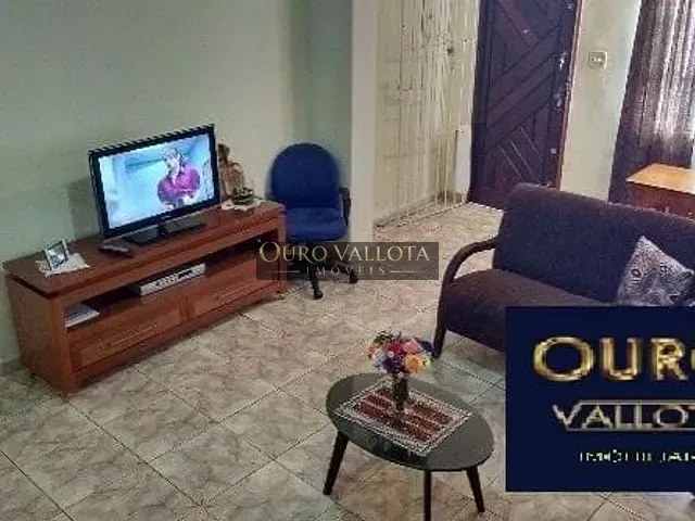 Sobrado com 200m² 2 quartos e 2 banheiros, à venda, no bairro Vila Bertioga em São Paulo