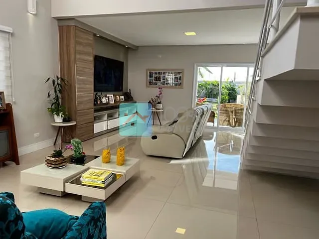 Sobrado com 700m² 4 quartos e 5 banheiros, à venda, no bairro Condomínio Reserva do Paratehy em São José dos Campos