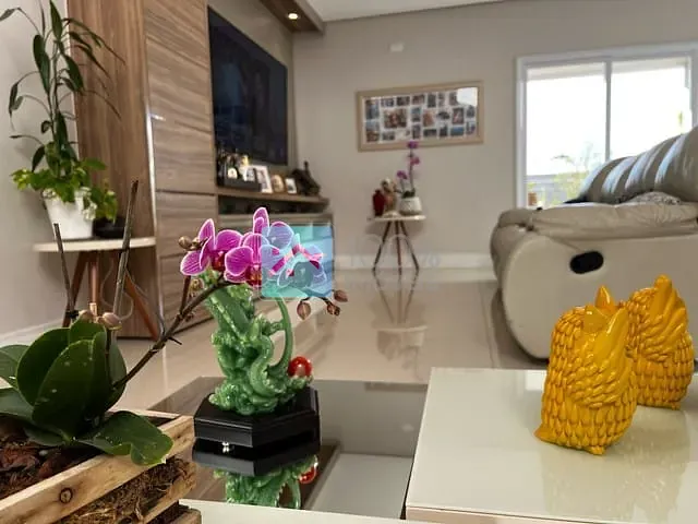Sobrado com 700m² 4 quartos e 5 banheiros, à venda, no bairro Condomínio Reserva do Paratehy em São José dos Campos