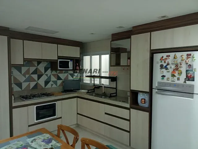 Sobrado com 125m² 3 quartos e 3 banheiros, à venda, no bairro Vila Rubens em Indaiatuba