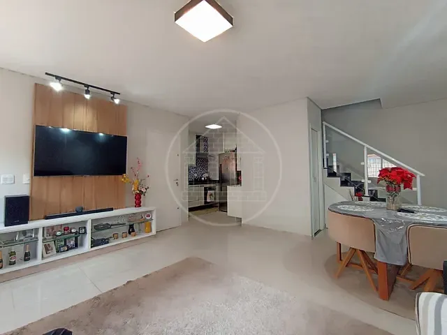 Sobrado com 87m² 3 quartos e 3 banheiros, à venda, no bairro Jardim Sabará em São Paulo