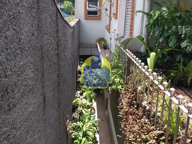 Sobrado com 125m² 3 quartos e 3 banheiros, à venda, no bairro Jardim D'Abril em Osasco