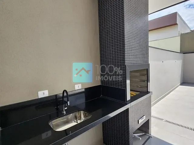 Sobrado com 250m² 3 quartos e 4 banheiros, à venda, no bairro Urbanova em São José dos Campos
