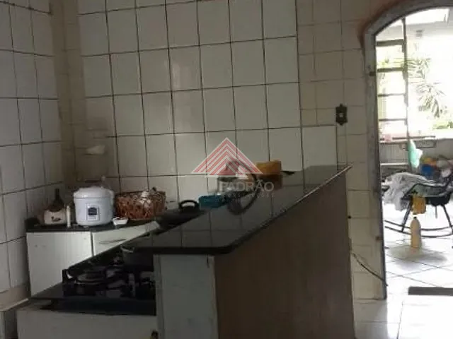 Sobrado com 150m² 3 quartos e 2 banheiros, à venda, no bairro Jardim Camila em Mauá