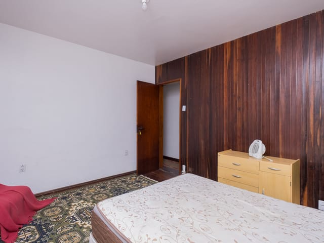 Casa com 290m² 4 quartos e 4 banheiros, para alugar, no bairro Centro em Pelotas