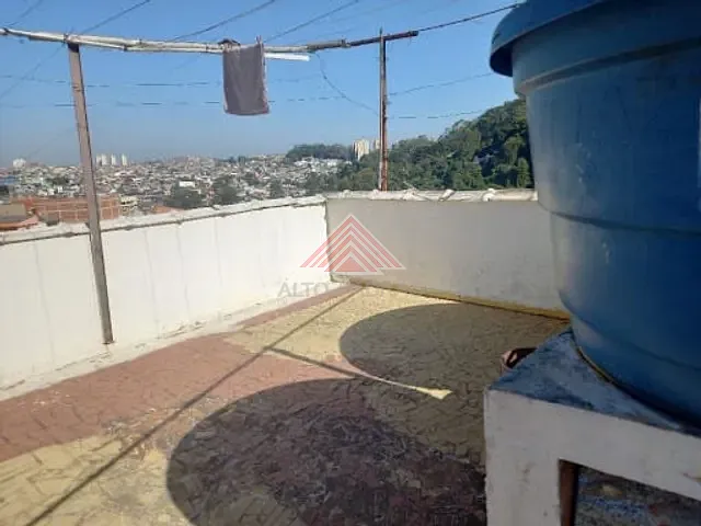 Sobrado com 210m² 6 quartos e 4 banheiros, à venda, no bairro Jardim Miranda D'Aviz em Mauá