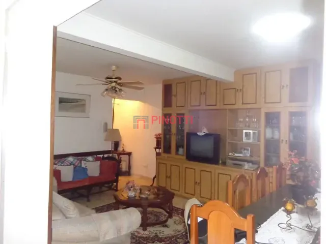Sobrado 3 quartos e 1 banheiro, à venda, no bairro Nova Petrópolis em São Bernardo do Campo