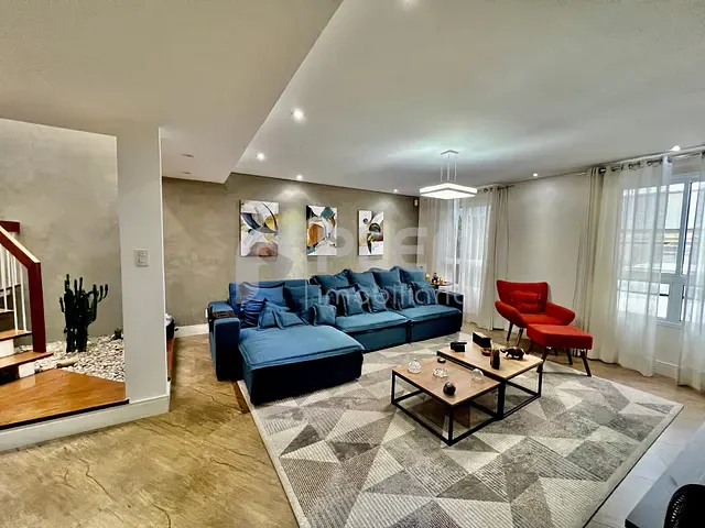 Sobrado com 224m² 4 quartos e 5 banheiros, à venda, no bairro Água Fria em São Paulo