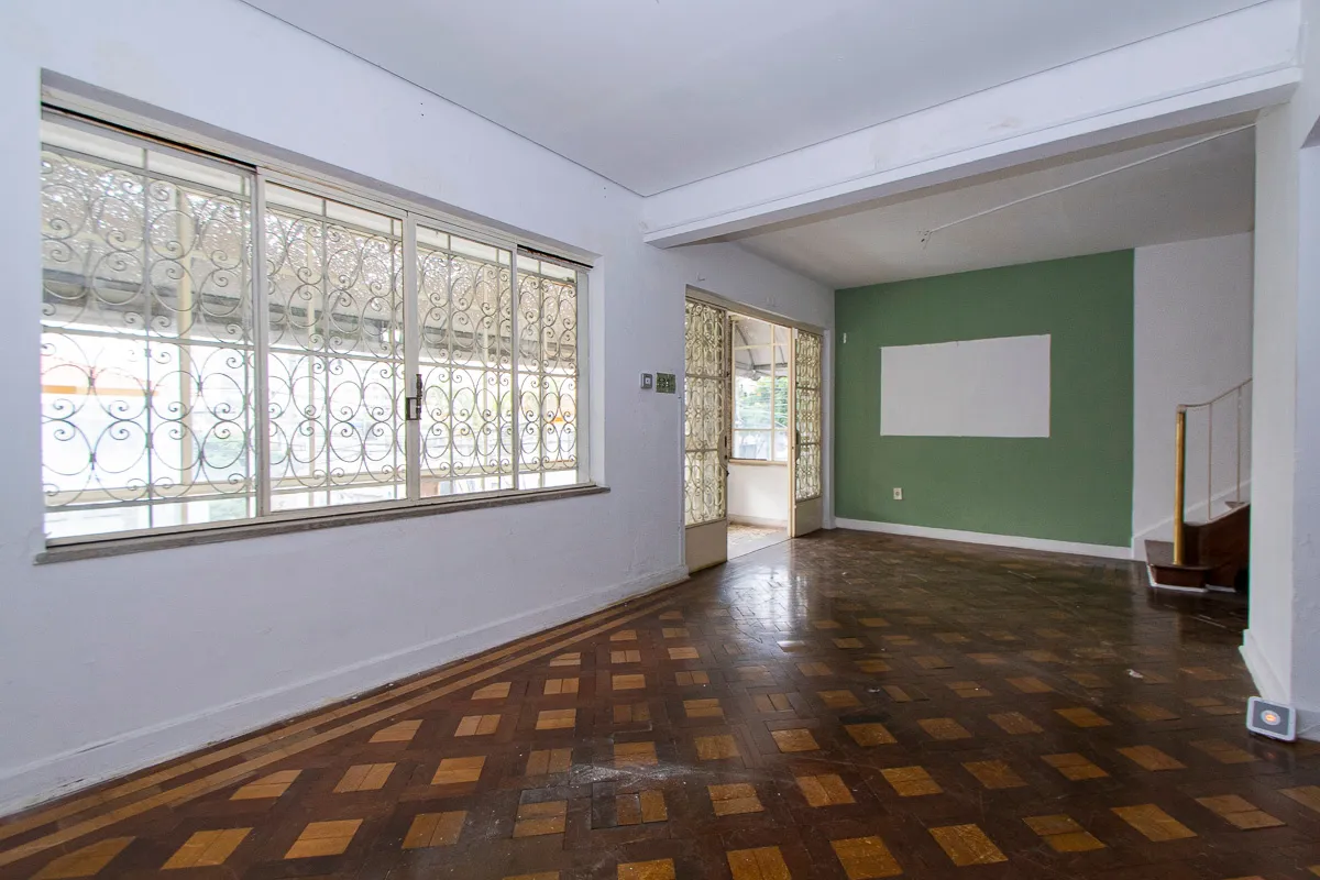 Sobrado para venda em Aclimação com 3 quartos, 295m²