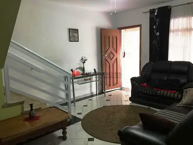 Sobrado 2 quartos e 1 banheiro, à venda, no bairro Fundação em São Caetano do Sul