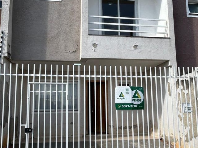 Foto do Sobrado - Sobrado com 3 quartos (sendo 1 suíte) no Jardim Carvalho, Ponta Grossa, PR | Adquira Imóveis