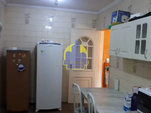 Sobrado com 126m² 2 quartos e 2 banheiros, à venda, no bairro Jardim D'Abril em Osasco