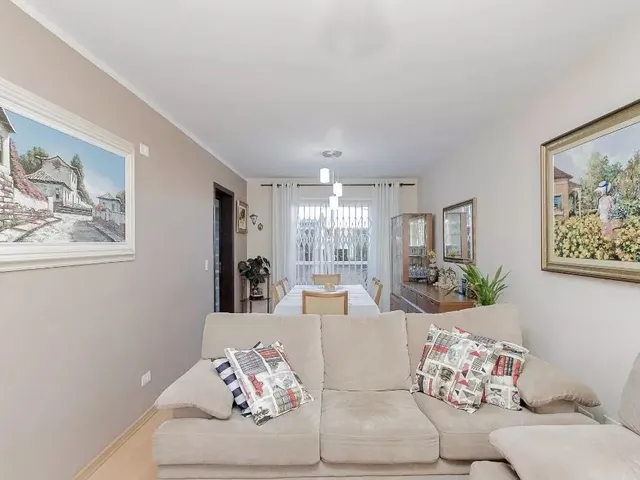 Casa com 95m² 3 quartos e 3 banheiros, à venda, no bairro Campo Comprido em Curitiba