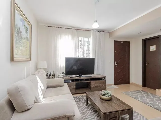 Casa com 95m² 3 quartos e 3 banheiros, à venda, no bairro Campo Comprido em Curitiba