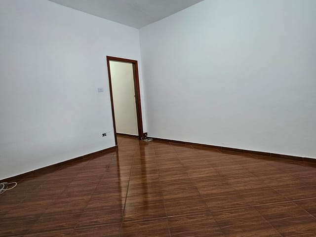 Foto do Sobrado - ** SOBRADO 108m² POSSUI 2 DORMITÓRIOS SENDO 1 SUÍTE E 2 VAGAS COBERTAS ÓTIMA LOCALIZAÇÃO - Para Mais Informações Corretor Alex Camargo (11) 94009-6980 !!! ** | Rocha Marqueze Imóveis