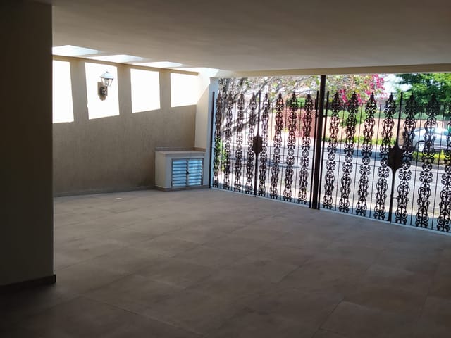 Sobrado com 200m² 4 quartos e 3 banheiros, à venda, no bairro Aclimação em São Paulo