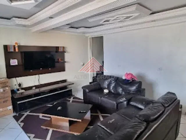 Sobrado com 126m² 3 quartos e 1 banheiro, à venda, no bairro Jardim Canadá em Mauá