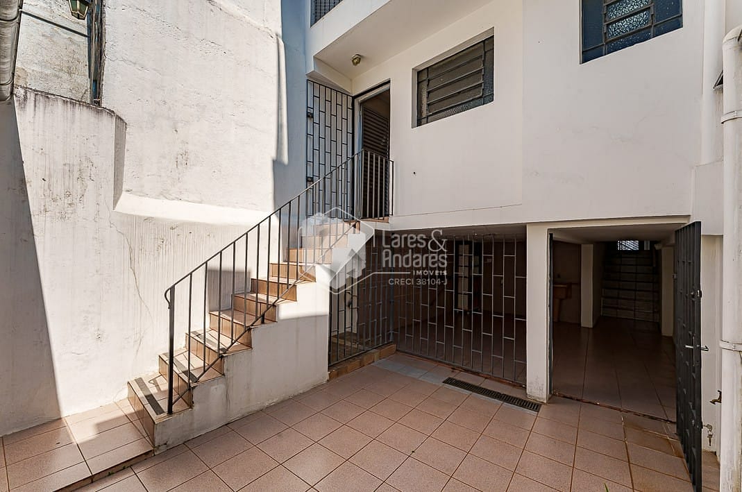 Sobrado à venda com 2 quartos, 225m² - Foto 43