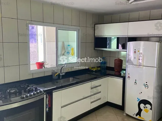 Sobrado com 238m² 3 quartos e 4 banheiros, à venda, no bairro Parque João Ramalho em Santo André