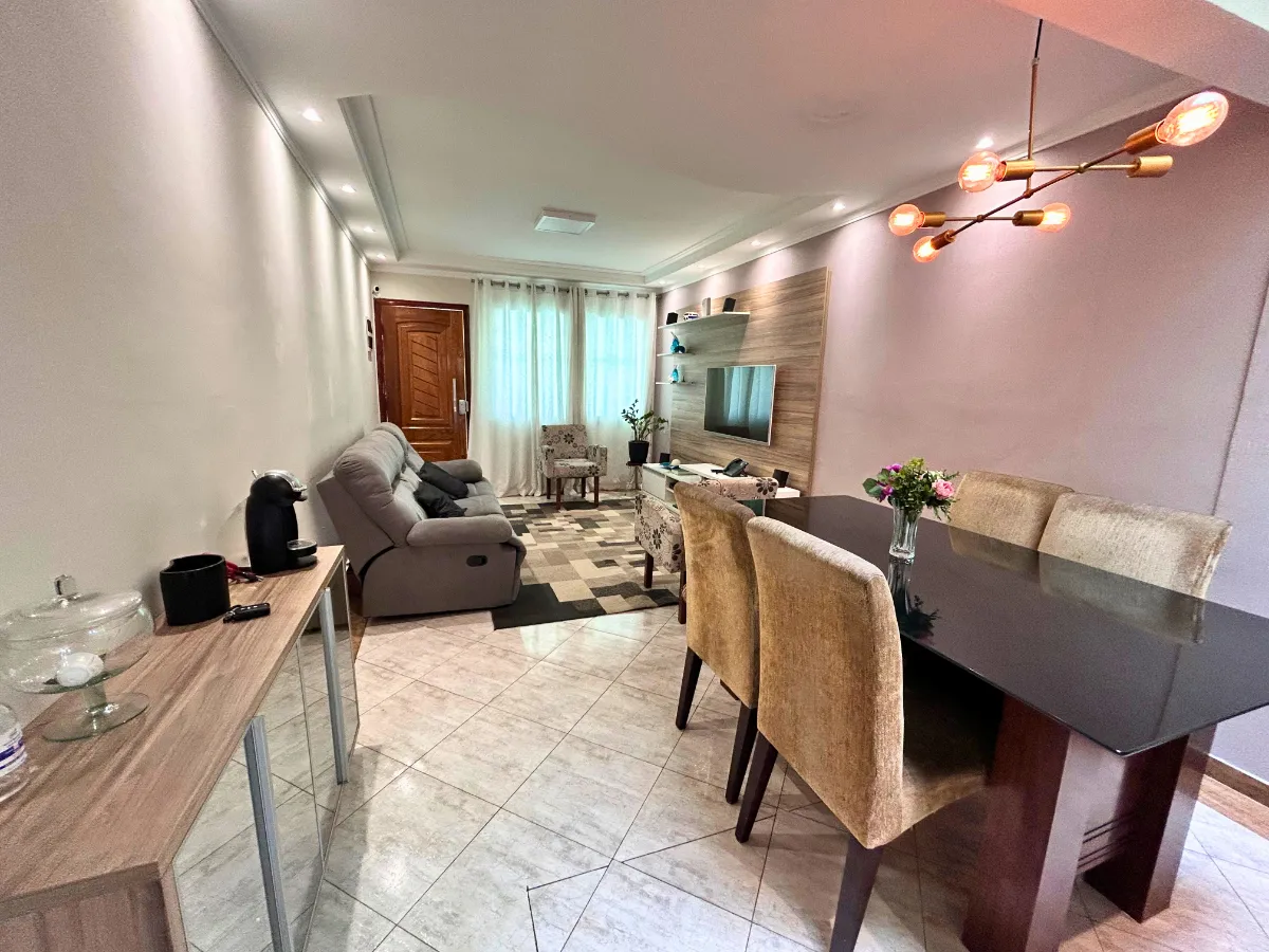Sobrado para venda em Jardim Triana com 3 quartos, sendo 1 suíte, 102m²