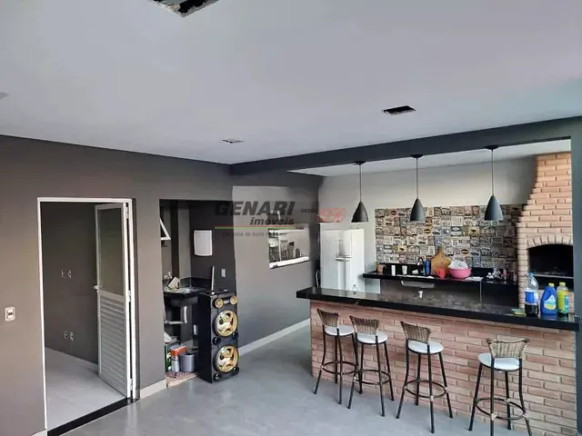 Sobrado com 150m² 3 quartos e 2 banheiros, à venda, no bairro Jardim dos Sabiás em Indaiatuba