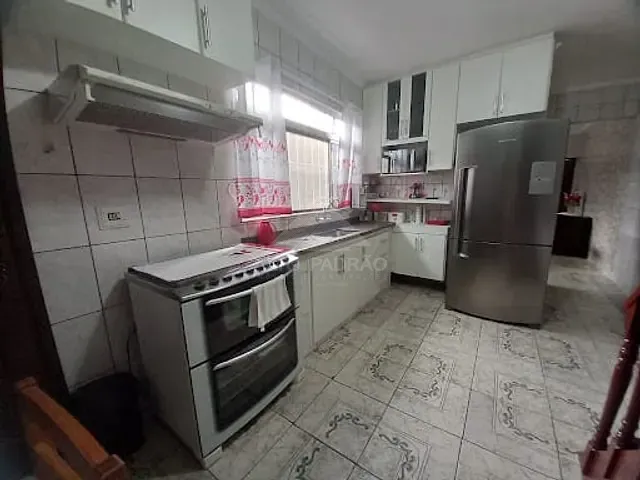 Sobrado com 134m² 2 quartos e 3 banheiros, à venda, no bairro Vila Magini em Mauá