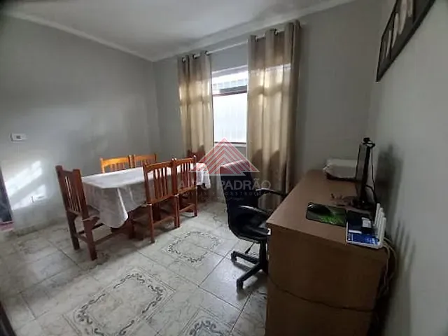 Sobrado com 134m² 2 quartos e 3 banheiros, à venda, no bairro Vila Magini em Mauá