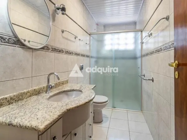 Sobrado 6 quartos e 4 banheiros, à venda, no bairro Jardim Carvalho em Ponta Grossa