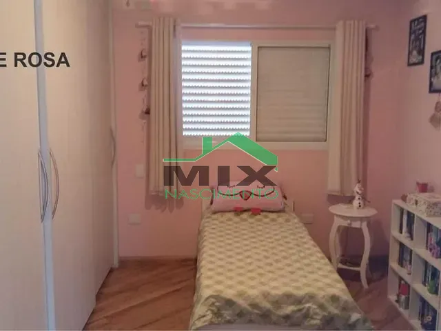 Sobrado com 191m² 4 quartos e 5 banheiros, à venda, no bairro Olímpico em São Caetano do Sul