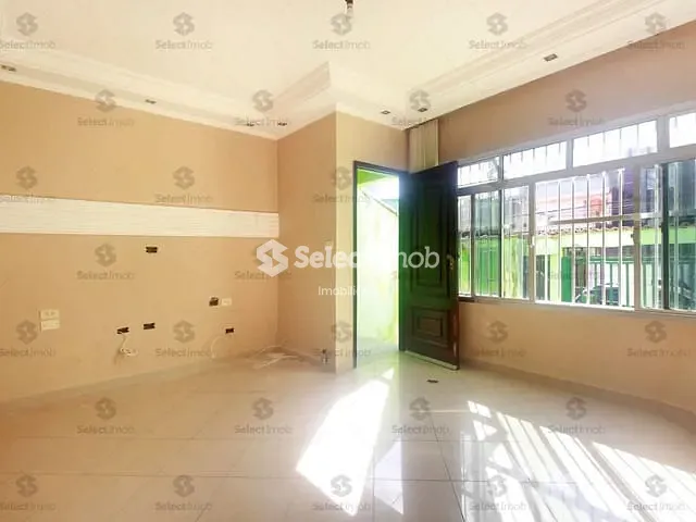 Sobrado com 240m² 3 quartos e 3 banheiros, à venda, no bairro Jardim Primavera em Mauá