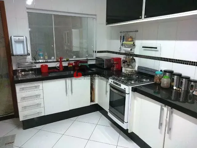 Sobrado com 140m² 3 quartos e 1 banheiro, à venda, no bairro Jardim Jamaica em Santo André