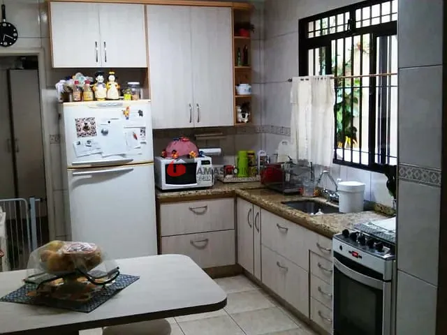 Sobrado com 175m² 3 quartos e 2 banheiros, à venda, no bairro Olímpico em São Caetano do Sul