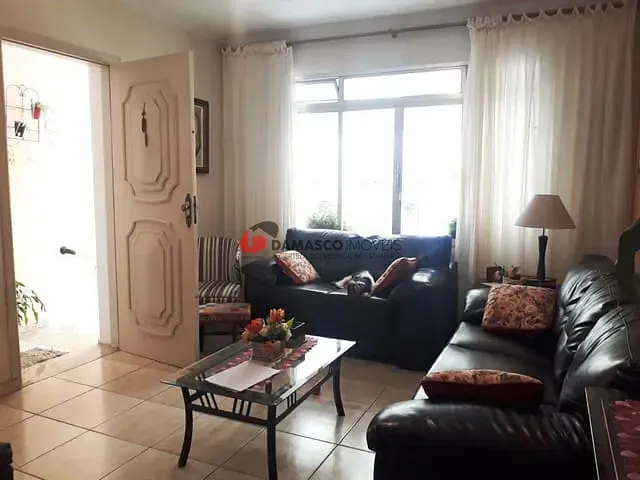 Sobrado com 175m² 3 quartos e 2 banheiros, à venda, no bairro Olímpico em São Caetano do Sul