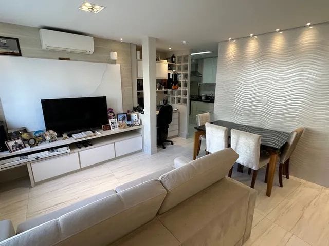 Foto do Sobrado - Sobrado na Vila Mariana, a 11 min a pé do Metrô. Sobrado com 3 Dorms, sendo 2 Suítes, 2 Vagas e quintal | Mix Nascimento