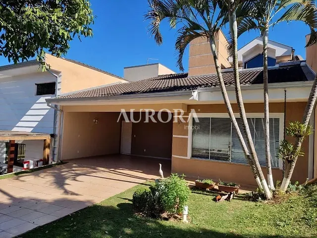Sobrado com 250m² 4 quartos e 5 banheiros, à venda, no bairro Ernani em Londrina