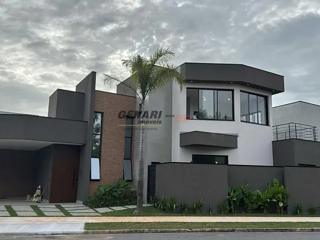 Sobrado com 245m² 4 quartos e 6 banheiros, à venda, no bairro Colinas de Indaiatuba em Indaiatuba