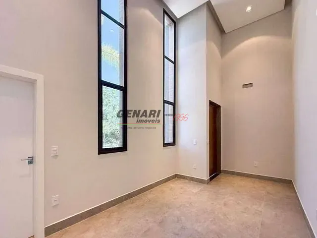 Sobrado com 245m² 4 quartos e 6 banheiros, à venda, no bairro Colinas de Indaiatuba em Indaiatuba