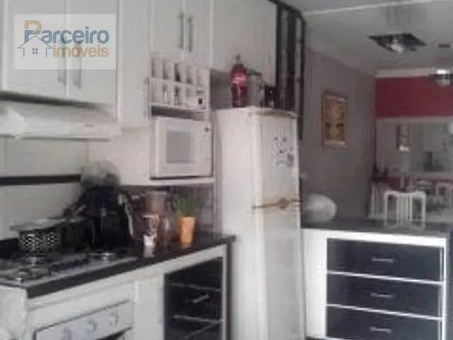 Casa com 180m² 3 quartos e 2 banheiros, à venda, no bairro Jardim Nossa Senhora do Carmo em São Paulo