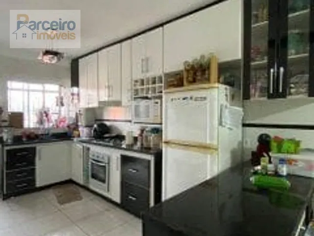 Casa com 180m² 3 quartos e 2 banheiros, à venda, no bairro Jardim Nossa Senhora do Carmo em São Paulo