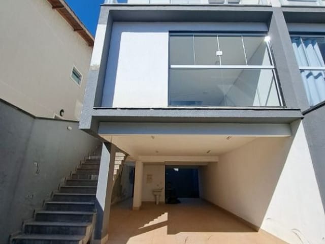 Sobrado com 180m² 3 quartos e 4 banheiros, à venda, no bairro Jardim Boa Vista (Zona Oeste) em Osasco