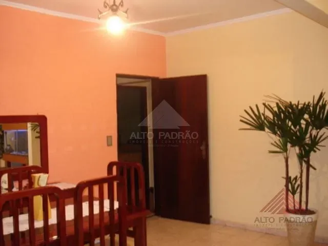 Sobrado com 125m² 4 quartos e 3 banheiros, à venda, no bairro Vila Emílio em Mauá