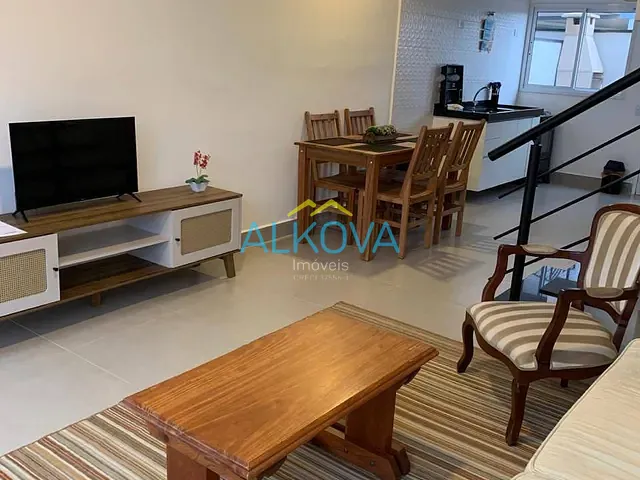 Sobrado com 80m² 2 quartos e 3 banheiros, à venda, no bairro Massaguaçu em Caraguatatuba