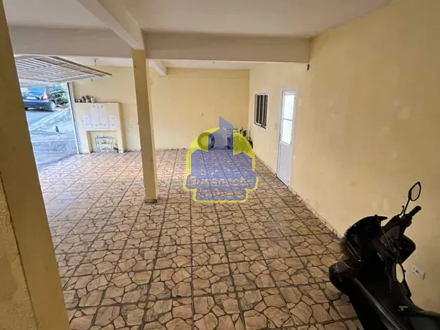 Sobrado com 200m², à venda, no bairro Quitaúna em Osasco
